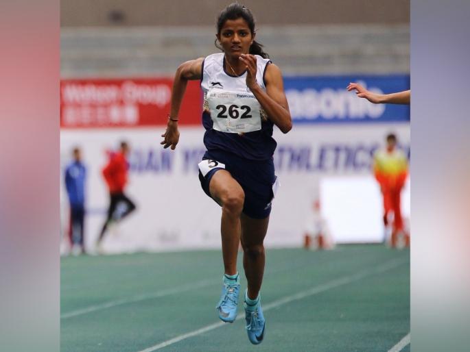 Avantika Narale of India win girls 100m Gold medal in 3rd Asian Youth Athletics Championship Hongkong 2019 | जिंकलस पोरी; पुण्याच्या अवंतिकाला सुवर्ण, आशियातील जलद धावपटू  Avantika Narale of India win girls 100m Gold medal in 3rd Asian Youth Athletics Championship Hongkong 2019 | जिंकलस पोरी; पुण्याच्या अवंतिकाला सुवर्ण, आशियातील जलद धावपटू