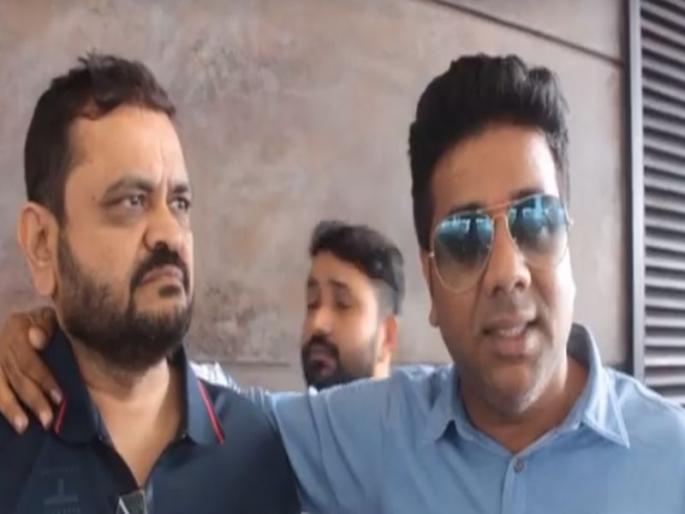 Video: Gujarati Man Beating On Marathi Family In Thane Gujarati Man Apologizes In Marathi After Incident | Video: मनसेचा दणका! मराठी माणसाला मारहाण करणाऱ्या 'त्या' गुजराती व्यक्तीनं मराठीत मागितली माफी Video: Gujarati Man Beating On Marathi Family In Thane Gujarati Man Apologizes In Marathi After Incident | Video: मनसेचा दणका! मराठी माणसाला मारहाण करणाऱ्या 'त्या' गुजराती व्यक्तीनं मराठीत मागितली माफी