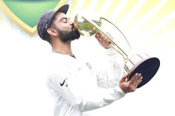 Virat Kohli receives India's Best Person of the Year award | विराट कोहलीला मिळाला भारतातील सर्वोत्तम व्यक्तीचा खास पुरस्कार