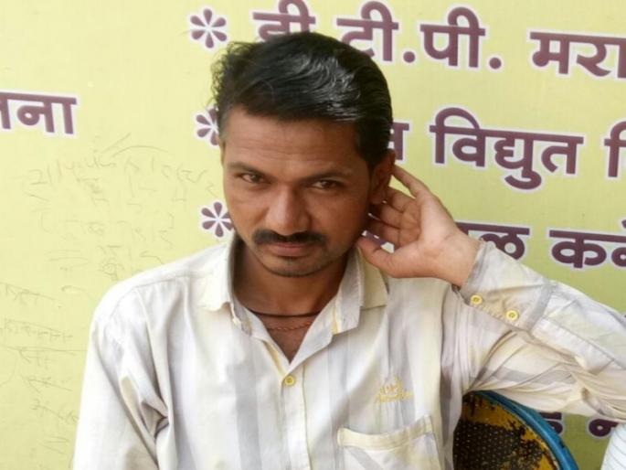 74 lakhs of filling in ATM and driver with vehicle absconding; incidents in Rahatni | एटीएममध्ये भरण्यासाठीच्या ७४ लाख रक्कम व वाहनासह चालक फरार; राहटणीतील घटना 74 lakhs of filling in ATM and driver with vehicle absconding; incidents in Rahatni | एटीएममध्ये भरण्यासाठीच्या ७४ लाख रक्कम व वाहनासह चालक फरार; राहटणीतील घटना