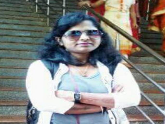 investigation completed of women murder case due to name tatto on hand | हातावरील गोंदलेल्या नावावरुन महिलेच्या खुनाचा छडा investigation completed of women murder case due to name tatto on hand | हातावरील गोंदलेल्या नावावरुन महिलेच्या खुनाचा छडा