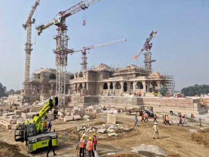 golden doors will be installed to ram mandir and wood from maharashtra the artisans from tamil nadu give shape | राम मंदिराला बसवणार सोन्याचे दरवाजे; महाराष्ट्रातील लाकूड, तामिळनाडूचे कारागीर देताहेत आकार golden doors will be installed to ram mandir and wood from maharashtra the artisans from tamil nadu give shape | राम मंदिराला बसवणार सोन्याचे दरवाजे; महाराष्ट्रातील लाकूड, तामिळनाडूचे कारागीर देताहेत आकार