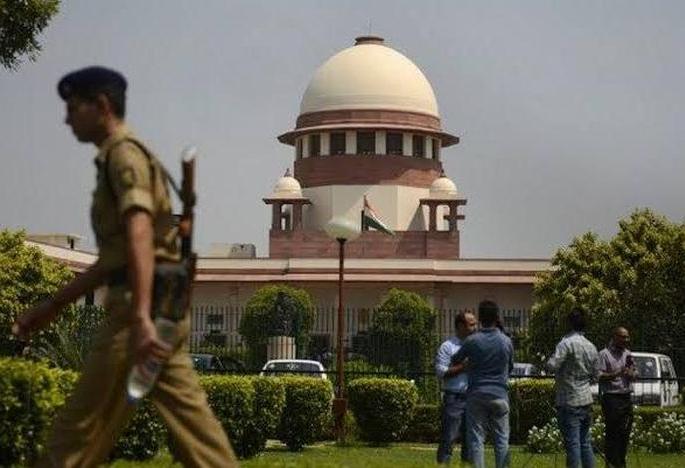 Peace in Buldana district on the back of Ayodhya Verdict | Ayodhya Verdict : 'अयोध्या' निकालाच्या पार्श्वभूमीवर बुलडाणा जिल्ह्यात शांतता Peace in Buldana district on the back of Ayodhya Verdict | Ayodhya Verdict : 'अयोध्या' निकालाच्या पार्श्वभूमीवर बुलडाणा जिल्ह्यात शांतता