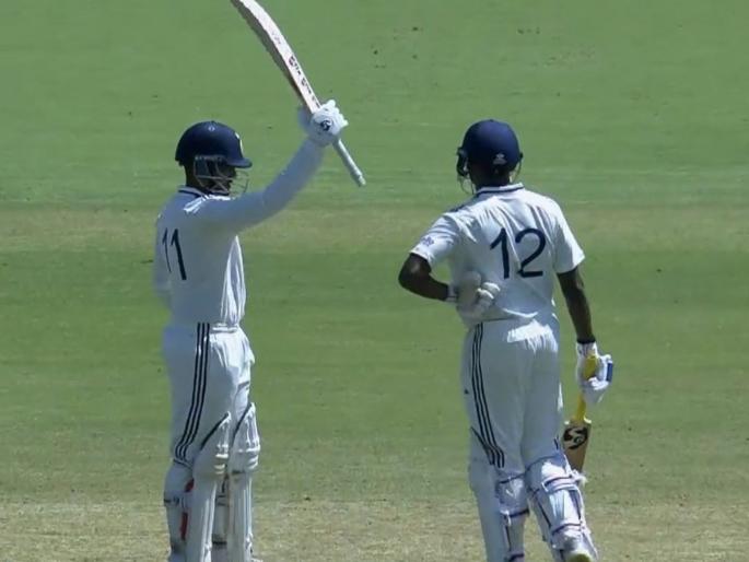 IND A vs SA A 1st Unofficial Test Ayush Mhatre Brings Up His Maiden Fifty On Debut For The India A Senior Team With A Boundary | IND A vs SA A: पंतच्या कॅप्टन्सीत चमकला MS धोनीचा पठ्ठ्या! दक्षिण आफ्रिकेविरुद्ध धमाकेदार पदार्पण