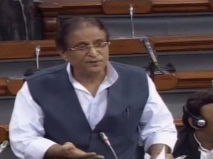 Azam Khan Likely To Face Action for Controversial Statement In Lok Sabha about bjp mp rama devi | 'आँखो में आँखे डालना' महागात पडणार; माफी न मागितल्यास आझम खान यांच्यावर कारवाई होणार Azam Khan Likely To Face Action for Controversial Statement In Lok Sabha about bjp mp rama devi | 'आँखो में आँखे डालना' महागात पडणार; माफी न मागितल्यास आझम खान यांच्यावर कारवाई होणार
