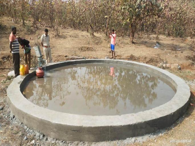 in the forest area of nashik 46 hand pumps quench the thirst of humans as well as wild animals | नाशिकच्या वनक्षेत्रात ४६ हातपंप असलेले पाणवठे भागवताहेत वन्यप्राण्यांसह मानवाची तहान