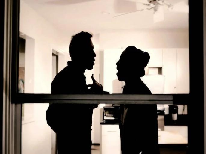 Man tried to murder ex-girlfriend by stabbing her 31 times after finding condom wrapper | बापरे! एक्स गर्लफ्रेंडच्या घरात कंडोम सापडलं; संतापलेल्या युवकानं उचललं धक्कादायक पाऊल Man tried to murder ex-girlfriend by stabbing her 31 times after finding condom wrapper | बापरे! एक्स गर्लफ्रेंडच्या घरात कंडोम सापडलं; संतापलेल्या युवकानं उचललं धक्कादायक पाऊल