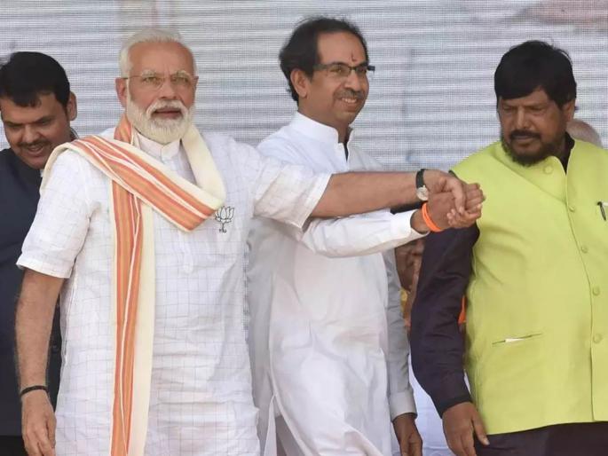 BJP-Shivsena alliance: Now Modi said, Uddhav Thackeray younger brother! | भाजप-शिवसेना युती : आता मोदीही म्हणाले, उद्धव ठाकरे लहान भाऊ ! BJP-Shivsena alliance: Now Modi said, Uddhav Thackeray younger brother! | भाजप-शिवसेना युती : आता मोदीही म्हणाले, उद्धव ठाकरे लहान भाऊ !