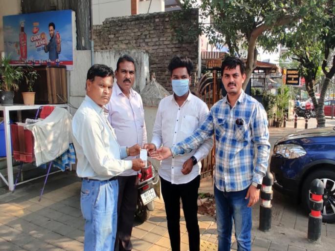 Open dumping became expensive 70 thousand fine to businessman | Pimpri Chinchwad: उघड्यावर कचरा टाकणे महागात पडले; व्यावसायिकाला ७० हजारांचा दंड Open dumping became expensive 70 thousand fine to businessman | Pimpri Chinchwad: उघड्यावर कचरा टाकणे महागात पडले; व्यावसायिकाला ७० हजारांचा दंड