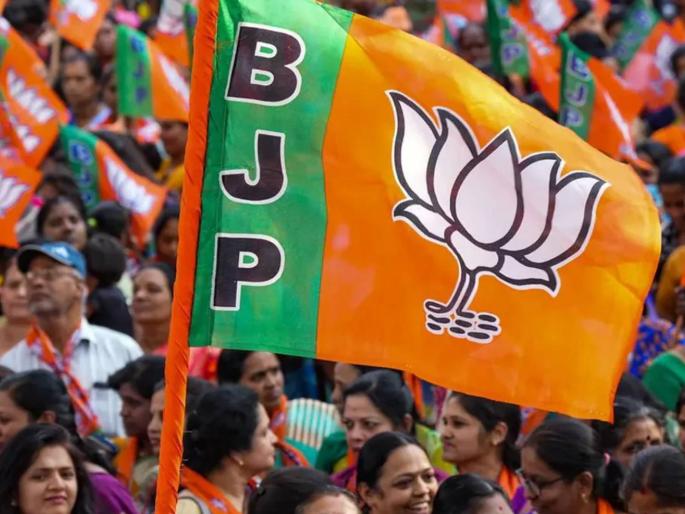 BJP announces list of star campaigners for Gujarat With PM Modi, Devendra Fadnavis | गुजरातसाठी भाजपाच्या स्टार प्रचारंकाच्या यादीत देवेंद्र फडणवीस; ४० जणांमध्ये महाराष्ट्राचे नेते किती? वाचा BJP announces list of star campaigners for Gujarat With PM Modi, Devendra Fadnavis | गुजरातसाठी भाजपाच्या स्टार प्रचारंकाच्या यादीत देवेंद्र फडणवीस; ४० जणांमध्ये महाराष्ट्राचे नेते किती? वाचा