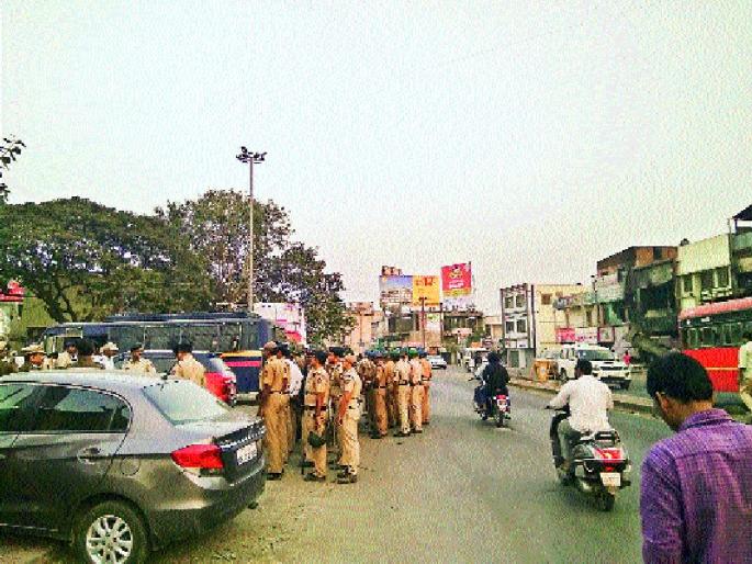 Bhima Koregaon: The district has been released all over | भीमा कोरेगाव : जिल्हाभर उमटले पडसाद Bhima Koregaon: The district has been released all over | भीमा कोरेगाव : जिल्हाभर उमटले पडसाद