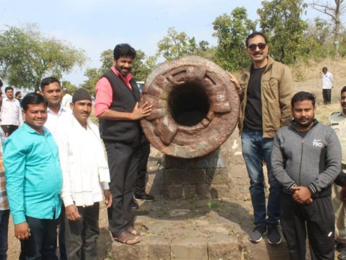 Narnala fort to be developed - Bachchu kadu | नरनाळा किल्ल्याचा विकास करणार -  बच्चू कडू