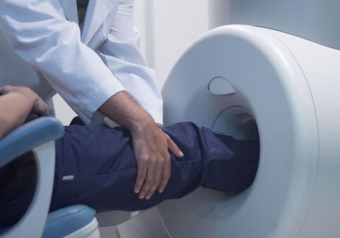 Nagpur students in trouble due to closed MRI for a year and a half | दीड वर्षांपासून बंद एमआरआयमुळे नागपुरातील विद्यार्थी अडचणीत