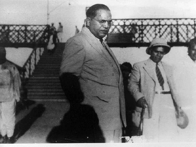 Babasaheb is our inspiration: 'Teach calmly ... do not get disturb ...',by saying this Babasaheb went away | बाबासाहेब आमची प्रेरणा : ‘तुम्ही शांतपणे शिकवा... विचलित होऊ नका...’, असे म्हणून बाबासाहेब निघून गेले Babasaheb is our inspiration: 'Teach calmly ... do not get disturb ...',by saying this Babasaheb went away | बाबासाहेब आमची प्रेरणा : ‘तुम्ही शांतपणे शिकवा... विचलित होऊ नका...’, असे म्हणून बाबासाहेब निघून गेले