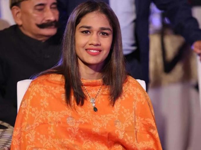 Bollywood is not the property of anyone; 'Dangal' girl Babita Phogat criticize on karan johar | बॉलिवूड ही कुणाच्या बापजाद्याची मालमत्ता नाही; 'दंगल' गर्ल बबिता फोगाट उतरली आखाड्यात Bollywood is not the property of anyone; 'Dangal' girl Babita Phogat criticize on karan johar | बॉलिवूड ही कुणाच्या बापजाद्याची मालमत्ता नाही; 'दंगल' गर्ल बबिता फोगाट उतरली आखाड्यात