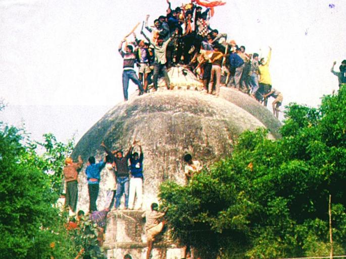 Babar's generator built between the temples was the mosque - Shia Waqf Board | बाबरच्या सेनापतीने मंदिरांच्या मधोमध बांधली होती मशीद - शिया वक्फ बोर्ड Babar's generator built between the temples was the mosque - Shia Waqf Board | बाबरच्या सेनापतीने मंदिरांच्या मधोमध बांधली होती मशीद - शिया वक्फ बोर्ड