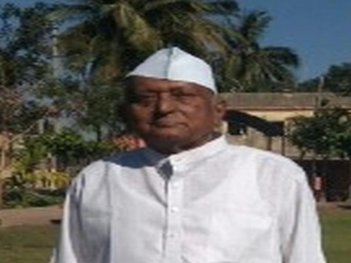 freedom fighter Baburao Jangam funeral | ज्येष्ठ स्वातंत्र्यसैनिक बाबूराव जंगम अनंतात विलीन freedom fighter Baburao Jangam funeral | ज्येष्ठ स्वातंत्र्यसैनिक बाबूराव जंगम अनंतात विलीन