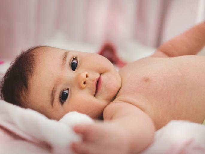 Johnson Baby Powder Safe for baby; Examined in the absence of asbestos | लहान बाळांसाठी जॉन्सन बेबी पावडर सुरक्षितच; अस्बेस्टॉस नसल्याचे तपासणीत निष्पन्न Johnson Baby Powder Safe for baby; Examined in the absence of asbestos | लहान बाळांसाठी जॉन्सन बेबी पावडर सुरक्षितच; अस्बेस्टॉस नसल्याचे तपासणीत निष्पन्न