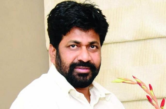 Big news: Minister Bachchu Kadu in state government sentenced to two months rigorous imprisonment | मोठी बातमी: राज्य सरकारमधील मंत्री बच्चू कडू यांना दोन महिन्यांच्या सश्रम कारावासाची शिक्षा Big news: Minister Bachchu Kadu in state government sentenced to two months rigorous imprisonment | मोठी बातमी: राज्य सरकारमधील मंत्री बच्चू कडू यांना दोन महिन्यांच्या सश्रम कारावासाची शिक्षा