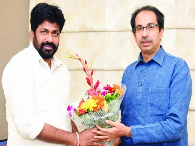 Bachchu Kadu said I will be with Shiv Sena | Maharashtra Government: मी शिवसेना सोबतच राहणार: बच्चू कडू