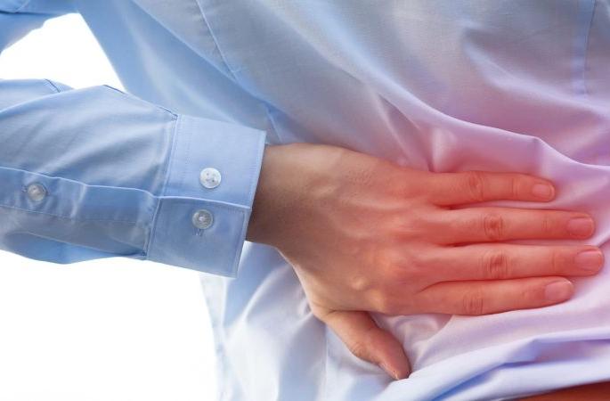 Uncomfortable back pain | असह्य पाठदुखी Uncomfortable back pain | असह्य पाठदुखी