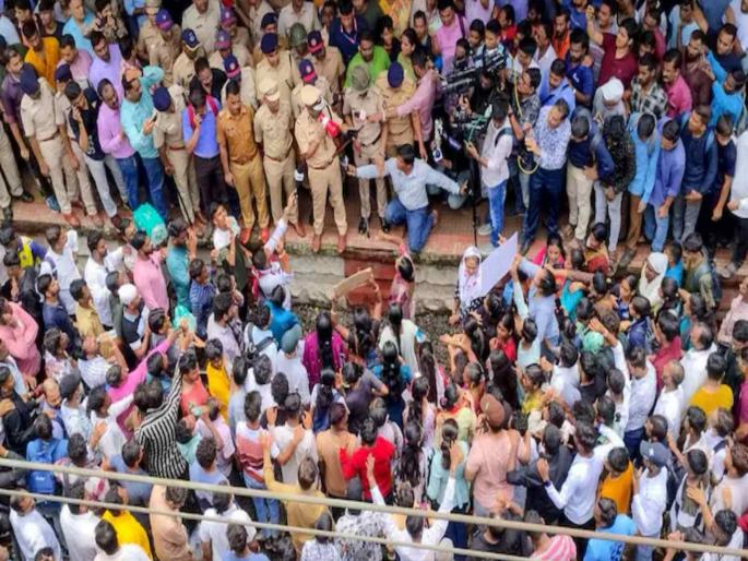 Shocking information has come out from the report of the ST investigating the Badlapur school crime case | बदलापुरातल्या 'त्या' चिमुकल्यांवर एक दोनदा नव्हे तर...; अहवालात खळबळजनक खुलासा Shocking information has come out from the report of the ST investigating the Badlapur school crime case | बदलापुरातल्या 'त्या' चिमुकल्यांवर एक दोनदा नव्हे तर...; अहवालात खळबळजनक खुलासा