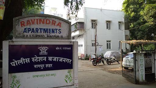 Highly educated husband and wife dispute at police station | उच्चशिक्षित पतीपत्नीचा वाद पोलीस ठाण्यात