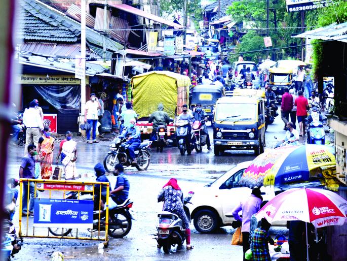 corona virus: Kankavali market crowded again for shopping! | corona virus : कणकवली बाजारपेठेत खरेदीसाठी पुन्हा गर्दी !
