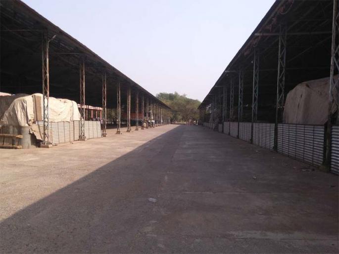 Nandurbar business: The 'crisis' of 'Bandh' | नंदुरबारातील व्यापा:यांचा ‘बंद’ लांबल्यास ‘संकट’ Nandurbar business: The 'crisis' of 'Bandh' | नंदुरबारातील व्यापा:यांचा ‘बंद’ लांबल्यास ‘संकट’