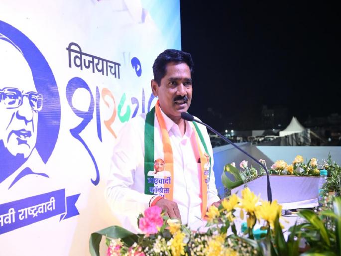 mp Bajrang Sonwane say on Amol Mitkari's tweet | बीडच्या बप्पांचा दादांना फोन; अमोल मिटकरींच्या ट्विटवर काय म्हणाले बजरंग सोनवणे? mp Bajrang Sonwane say on Amol Mitkari's tweet | बीडच्या बप्पांचा दादांना फोन; अमोल मिटकरींच्या ट्विटवर काय म्हणाले बजरंग सोनवणे?