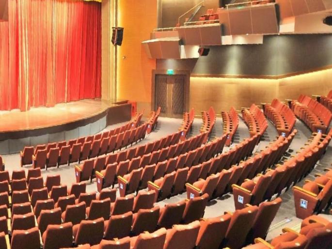 Taking note of artists complaints AC will be installed Balgandharva Rangmandir will remain closed till Sunday | कलाकारांच्या तक्रारीची दखल; एसी बसवणार, बालगंधर्व रंगमंदिर रविवारपर्यंत बंद राहणार Taking note of artists complaints AC will be installed Balgandharva Rangmandir will remain closed till Sunday | कलाकारांच्या तक्रारीची दखल; एसी बसवणार, बालगंधर्व रंगमंदिर रविवारपर्यंत बंद राहणार