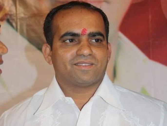 Shiv Sena office bearer Bala Kokne attacked by unknown persons in Nashik | शिवसेनेचे पदाधिकारी बाळा कोकणे यांच्यावर अज्ञातांकडून हल्ला Shiv Sena office bearer Bala Kokne attacked by unknown persons in Nashik | शिवसेनेचे पदाधिकारी बाळा कोकणे यांच्यावर अज्ञातांकडून हल्ला