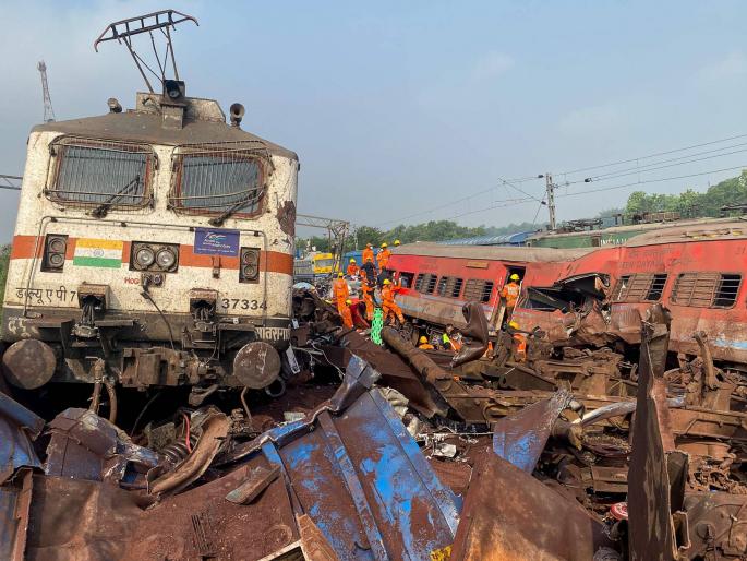 accident or negligence behind the accident cbi investigation into the coromandel case is underway | अपघातामागे घातपात की निष्काळजीपणा? ‘कोरोमंडल’प्रकरणी सीबीआयचा तपास सुरू accident or negligence behind the accident cbi investigation into the coromandel case is underway | अपघातामागे घातपात की निष्काळजीपणा? ‘कोरोमंडल’प्रकरणी सीबीआयचा तपास सुरू
