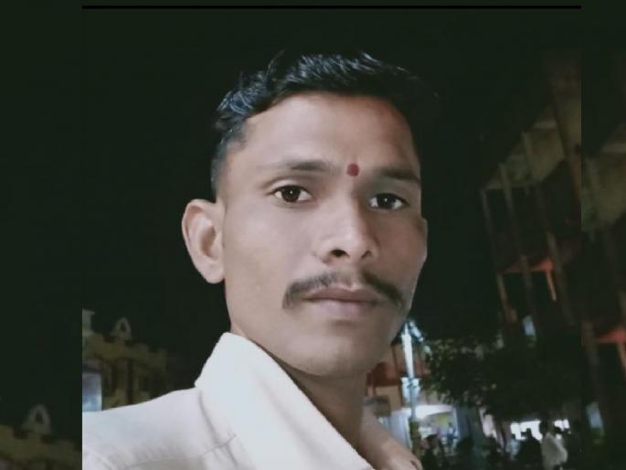 Tractor trolley falls into stream as driver loses control, driver killed in balinga kolhapur | Kolhapur News: चालकाचा ताबा सुटल्याने ट्रॅक्टर ट्रॉली ओढ्यात कोसळली, चालक ठार Tractor trolley falls into stream as driver loses control, driver killed in balinga kolhapur | Kolhapur News: चालकाचा ताबा सुटल्याने ट्रॅक्टर ट्रॉली ओढ्यात कोसळली, चालक ठार