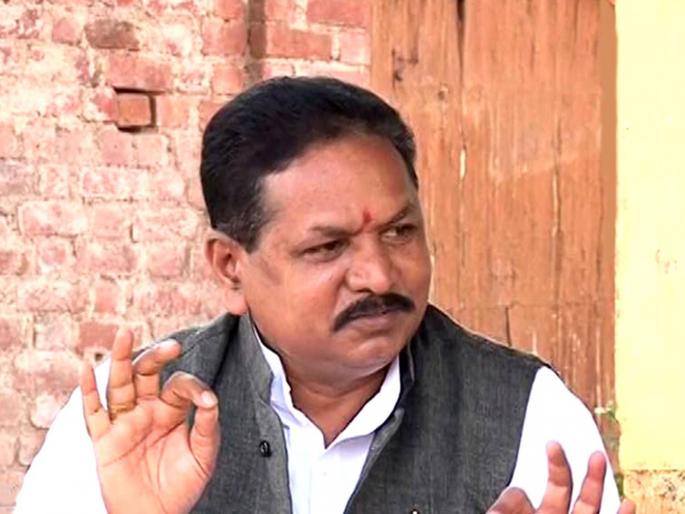 The lead of Baliram Jadhav in Palghar | पालघरमधील प्रचारात बळीराम जाधवांची आघाडी The lead of Baliram Jadhav in Palghar | पालघरमधील प्रचारात बळीराम जाधवांची आघाडी