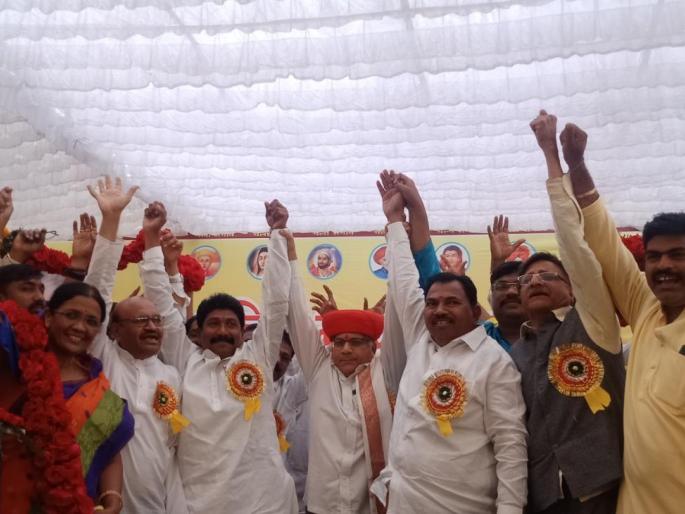 MLA Baliram Sirskar get Buldana Lok Sabha constituency from Bharip-Bms | भारिप-बमसंकडून आमदार बळीराम सिरस्कार यांना बुलडाणा लोकसभा मतदार संघाची उमेदवारी MLA Baliram Sirskar get Buldana Lok Sabha constituency from Bharip-Bms | भारिप-बमसंकडून आमदार बळीराम सिरस्कार यांना बुलडाणा लोकसभा मतदार संघाची उमेदवारी