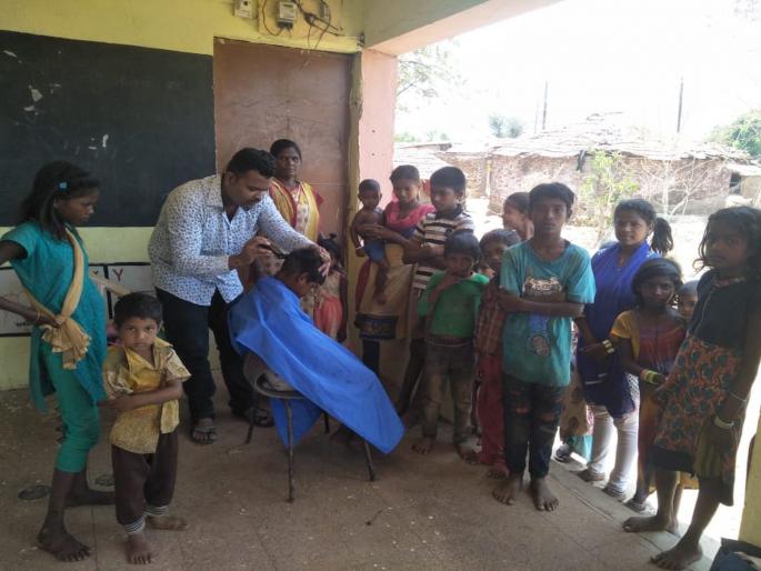 It is celebrated birthday too - Mahad's 'Sumit' confused with social awareness! | असाही साजरा होतो वाढदिवस, महाडच्या 'सुमित'ने जपलंय सामाजिक भान! It is celebrated birthday too - Mahad's 'Sumit' confused with social awareness! | असाही साजरा होतो वाढदिवस, महाडच्या 'सुमित'ने जपलंय सामाजिक भान!