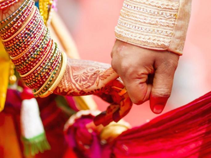 child marriage secret revealed after a young man's death | युवकाच्या अपघाती मृत्यूने ‘बालविवाहा’चे फुटले बिंग; गुन्हा दाखल child marriage secret revealed after a young man's death | युवकाच्या अपघाती मृत्यूने ‘बालविवाहा’चे फुटले बिंग; गुन्हा दाखल