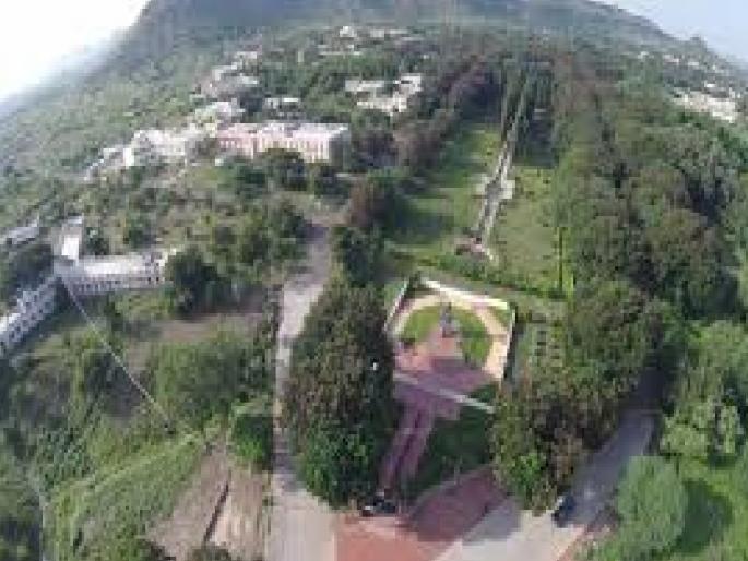 Chief Minister's directive to send proposals to regularize religious places in BAMU university area | विद्यापीठातील धार्मिक स्थळे नियमित करण्यासाठी प्रस्ताव पाठविण्याचे मुख्यमंत्र्यांचे निर्देश Chief Minister's directive to send proposals to regularize religious places in BAMU university area | विद्यापीठातील धार्मिक स्थळे नियमित करण्यासाठी प्रस्ताव पाठविण्याचे मुख्यमंत्र्यांचे निर्देश