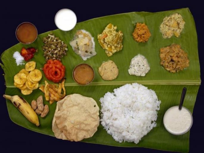 This is why you must eat on a banana leaf | ...म्हणून केळीच्या पानांवर जेवण करणं ठरतं फायदेशीर! This is why you must eat on a banana leaf | ...म्हणून केळीच्या पानांवर जेवण करणं ठरतं फायदेशीर!