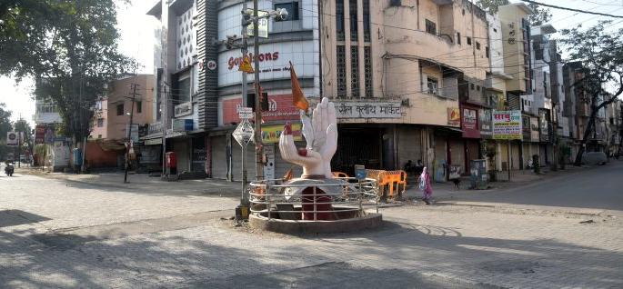 Re-examination of Nagpurkars' restraint: Saturday-Sunday markets, establishments, offices closed | नागपूरकरांच्या संयमाची पुन्हा परीक्षा : शनिवार-रविवार बाजार, प्रतिष्ठान, कार्यालये बंद