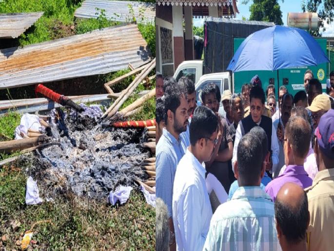 Protesting against Danoli Banda road, assembly hall erected by the construction department at the venue was burnt by angry villagers. | दाणोली-बांदा रस्त्याला विरोध, बांधकाम विभागाकडून कार्यक्रमस्थळी उभारलेला सभामंडप ग्रामस्थांनी जाळला Protesting against Danoli Banda road, assembly hall erected by the construction department at the venue was burnt by angry villagers. | दाणोली-बांदा रस्त्याला विरोध, बांधकाम विभागाकडून कार्यक्रमस्थळी उभारलेला सभामंडप ग्रामस्थांनी जाळला