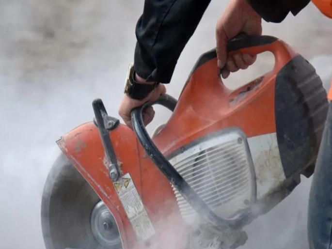 Why put up with nightly construction? Citizens are suffering, demand to stop constructions | रात्रीच्या बांधकामाचा त्रास का सहन करायचा? नागरिकांना होतोय त्रास, बांधकामे थांबवण्याची मागणी Why put up with nightly construction? Citizens are suffering, demand to stop constructions | रात्रीच्या बांधकामाचा त्रास का सहन करायचा? नागरिकांना होतोय त्रास, बांधकामे थांबवण्याची मागणी