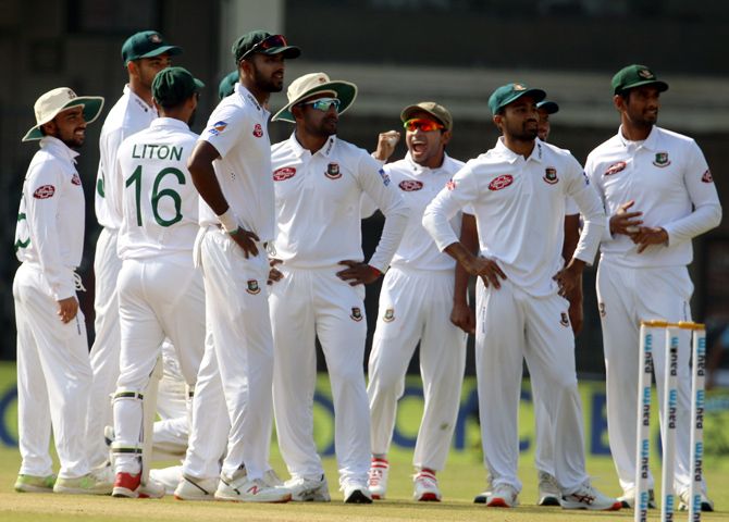 Bangladesh refuses to play Test matches in Pakistan | सुरक्षेच्या गप्पा मारणाऱ्या पाकिस्तानला मोठा धक्का; कसोटी सामने खेळण्यास बांगलादेशने दिला नकार