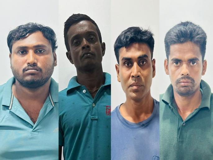 four Bangladeshi nationals arrested in Pune; were living illegally... | बांगलादेशी नागरिकांना पुण्यात अटक; बेकायदा राहत होते... four Bangladeshi nationals arrested in Pune; were living illegally... | बांगलादेशी नागरिकांना पुण्यात अटक; बेकायदा राहत होते...