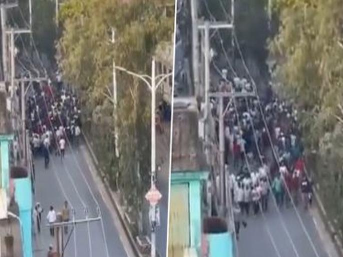 Bangladesh Mandir Attack: Crowd of hundreds, sloganeering, pelting of stones and bricks, vandalism of three temples in Bangladesh | शेकडोंचा जमाव, घोषणाबाजी, दगड-विटांचा मारा, बांगलादेशात तीन मंदिरांची तोडफोड Bangladesh Mandir Attack: Crowd of hundreds, sloganeering, pelting of stones and bricks, vandalism of three temples in Bangladesh | शेकडोंचा जमाव, घोषणाबाजी, दगड-विटांचा मारा, बांगलादेशात तीन मंदिरांची तोडफोड