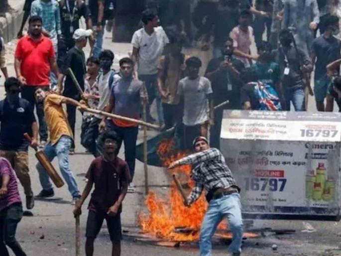 Why did Bangladesh burn? Crushing the students' agitation cost the government dearly | बांगलादेश का पेटला? विद्यार्थ्यांचे आंदोलन चिरडून टाकणे सरकारला पडले महागात Why did Bangladesh burn? Crushing the students' agitation cost the government dearly | बांगलादेश का पेटला? विद्यार्थ्यांचे आंदोलन चिरडून टाकणे सरकारला पडले महागात