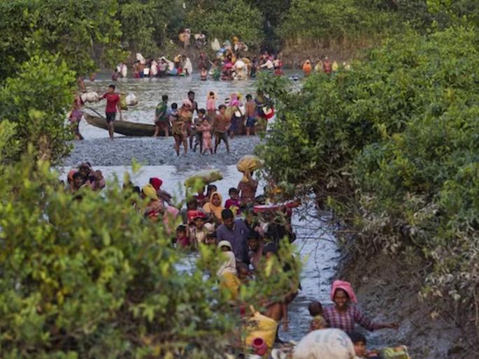 Bangladeshis entering India, Rohingyas in Bangladesh; 200 killed in drone attack in Myanmar | बांगलादेशी भारतात घुसतायत, रोहिंग्या बांगलादेशात; ड्रोन हल्ल्यात २०० जणांचा मृत्यू Bangladeshis entering India, Rohingyas in Bangladesh; 200 killed in drone attack in Myanmar | बांगलादेशी भारतात घुसतायत, रोहिंग्या बांगलादेशात; ड्रोन हल्ल्यात २०० जणांचा मृत्यू