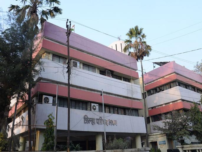 Weird ... officers on election duty for a year and a half | अजब...अधिकारी दीड वर्षांपासून निवडणूक ड्युटीवर Weird ... officers on election duty for a year and a half | अजब...अधिकारी दीड वर्षांपासून निवडणूक ड्युटीवर