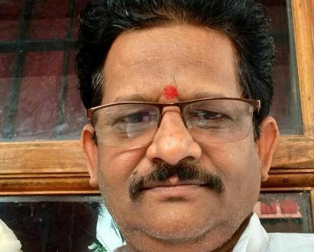 police arrested bank officer from nagpur who demanded sex from farmers wife to sanction crop loan | शेतकऱ्याच्या पत्नीकडे शरीरसुखाची मागणी करणाऱ्या बँक अधिकाऱ्याला अटक